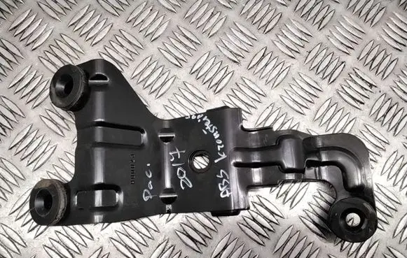 Chrysler Pacifica ABS pump bracket H00023