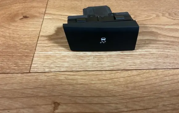Opel Insignia A Traction control (ASR) switch 13272500