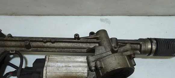 Opel Astra J Steering rack
