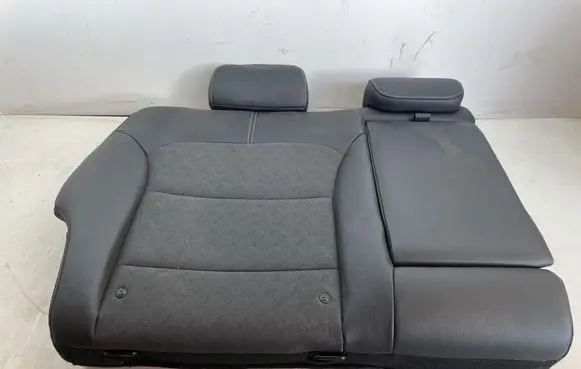 KIA Niro Second row seats 