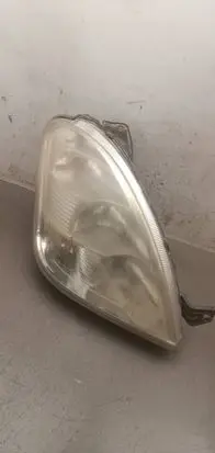 Iveco Daily 4th gen Headlight/headlamp 69500010