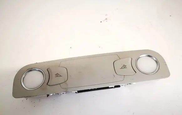 Audi Q7 4L Front seat light 4l0947111b