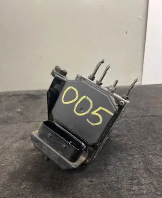 BMW 5 E39 ABS Pump 0265225005
