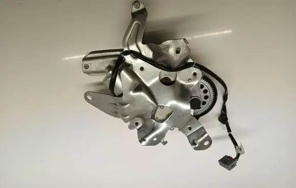 Subaru Outback (BS) Tailgate/trunk/boot lift motor 63320AL00B 3036544