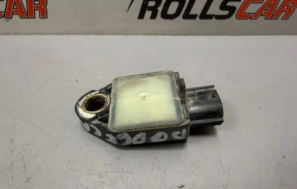 Dodge Caliber Airbag deployment crash/impact sensor P04896061AA