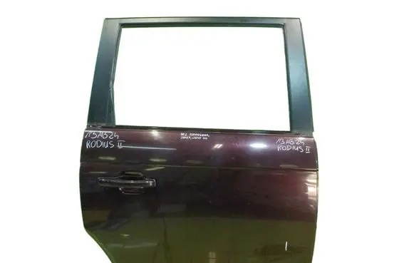 SsangYong Rodius Rear door 