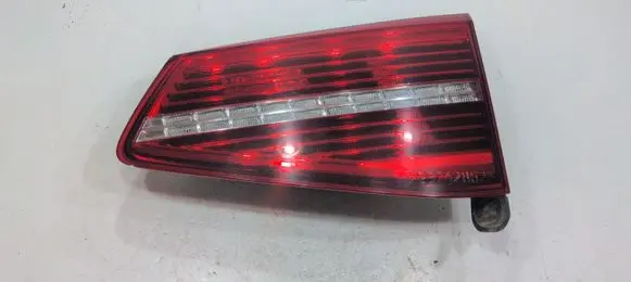 Volkswagen PASSAT B8 Tailgate rear/tail lights 3G9945308A