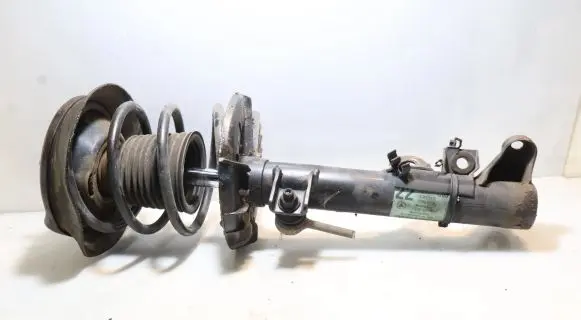 Mercedes-Benz C AMG W203 Front shock absorber with coil spring
