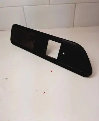 Ford Sierra Rear door ashtray 87BBA266A21AA G82520