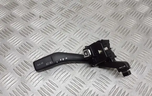 Skoda Octavia Mk2 (1Z) Indicator stalk 1K0953513