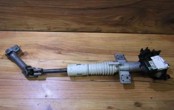 Opel Zafira A Steering wheel axle 315966812 09228682