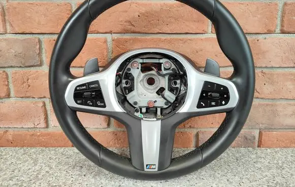 BMW X7 G07 Steering wheel 8008179