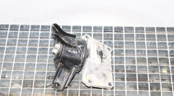 Hyundai ix35 Gearbox mount 218302S201