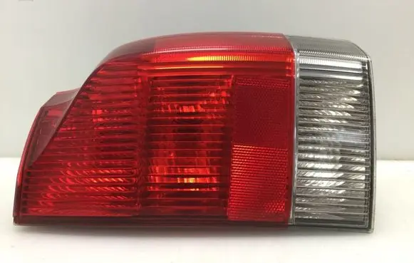 Volvo V70 Rear/tail lights 9154498