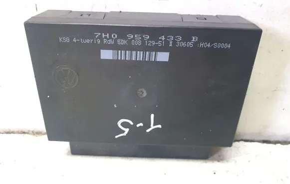 Volkswagen Transporter - Caravelle T5 Comfort/convenience module 7H0959433B