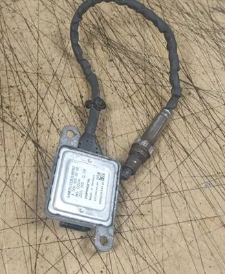 Mercedes-Benz Sprinter W906 Lambda probe sensor A0009050008