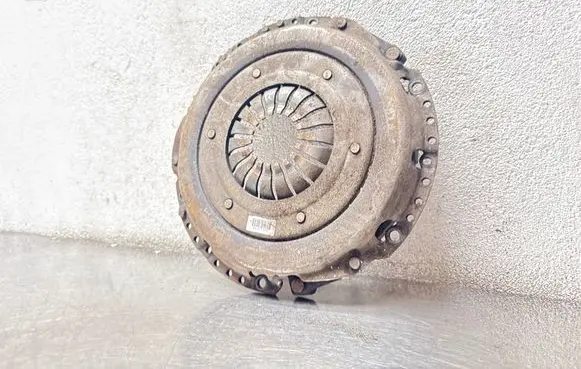 Opel Insignia A Pressure plate 55571779