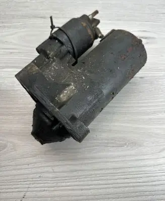 Renault Laguna II Starter motor 1005831127