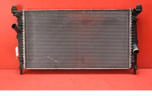 Ford C-MAX I Coolant radiator 3M5H-8005-RK
