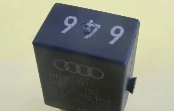 Audi A6 S6 C6 4F Other relay 4H0951253C V23374A1001X010