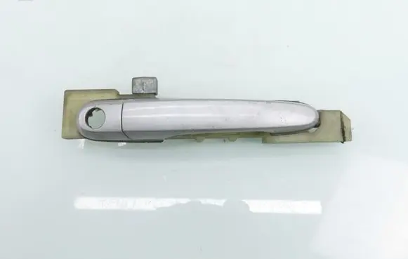 Hyundai Tucson JM Front door exterior handle 