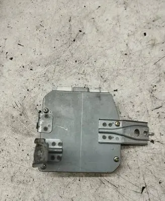 Toyota Corolla E120 E130 Engine control unit/module 8965002010 062449 EATCEC046