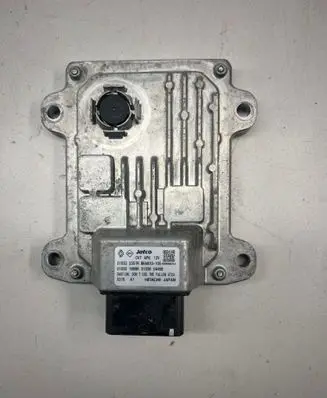 Dacia Sandero III Engine control unit/module ECU 310322357R 310321989R 31036X445B