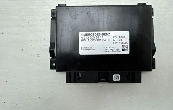 Mercedes-Benz E W213 Gearbox control unit/module A2139003517 A0009010403
