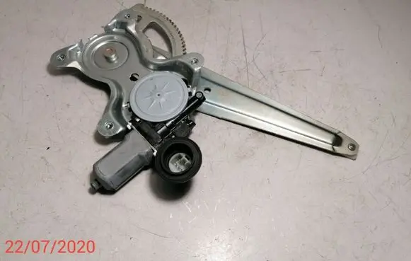 Toyota Verso-S Rear door window regulator with motor 8571052160