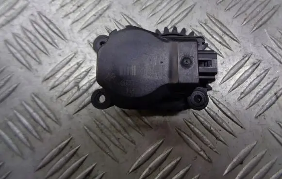 Opel Insignia A Central body control module 52432102R0