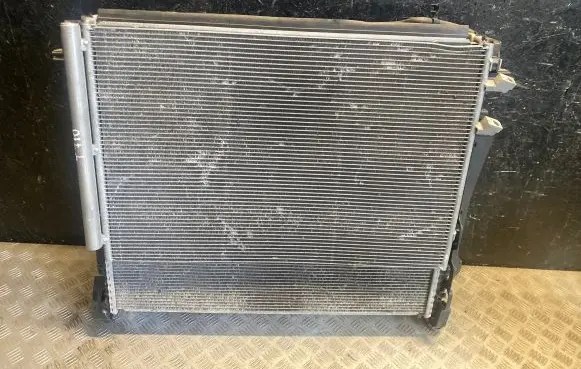 Volkswagen Crafter Coolant radiator 2N0121212B