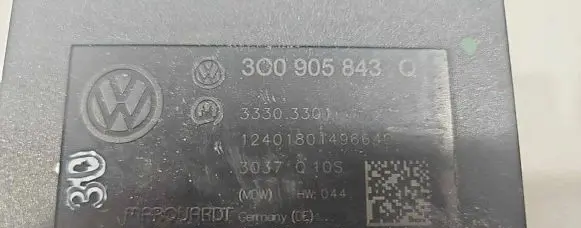 Volkswagen PASSAT B6 Ignition lock 3C0905843Q 33303301 12401801496640