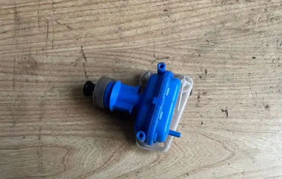 Audi 80 90 B3 Central locking motor 893862153D