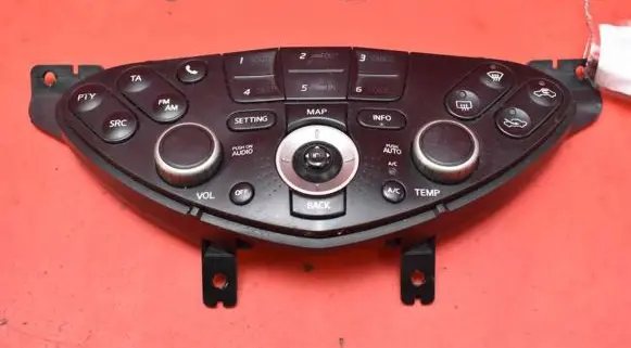 Nissan Primera Climate control unit 28395AV620