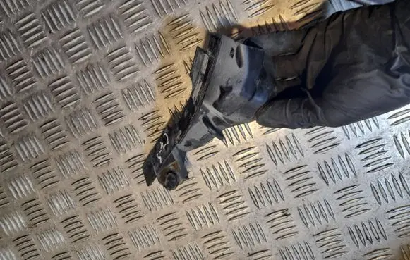 Audi A6 S6 C7 4G Fender mounting bracket 4G0805234