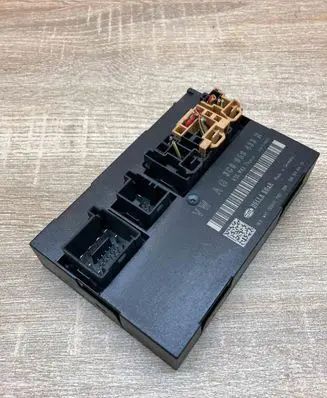 Volkswagen PASSAT B6 Comfort/convenience module 3C0959433R 5DK009064