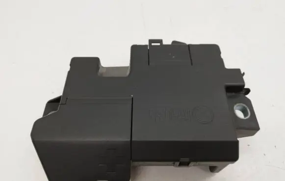 Volvo XC40 Positive cable (battery) 3220033431473877