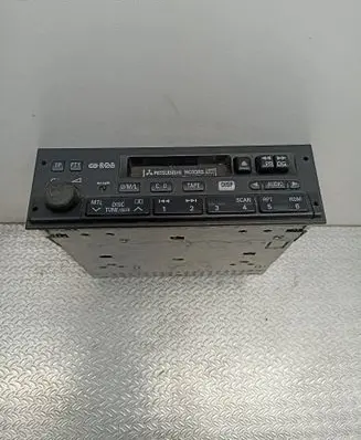 Radio/CD/DVD/GPS head unit
