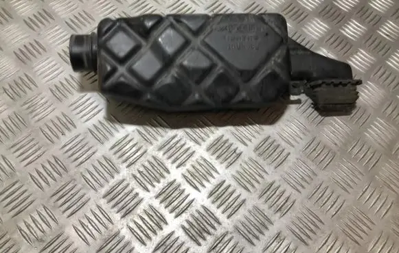 Suzuki Vitara (ET/TA) Intake resonator 52dr01 52d-r01