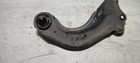 Mazda 3 III Rear control arm