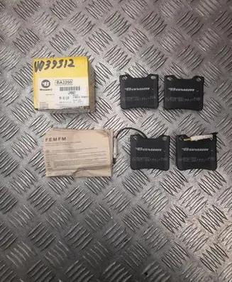 Mercedes-Benz Vito Viano W638 Brake pads (rear) LP0667