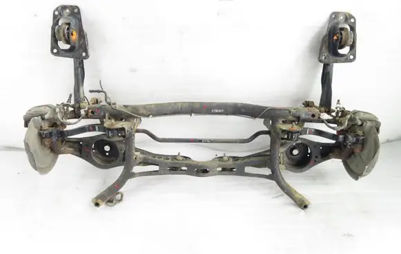 Volkswagen Touran I Rear beam 