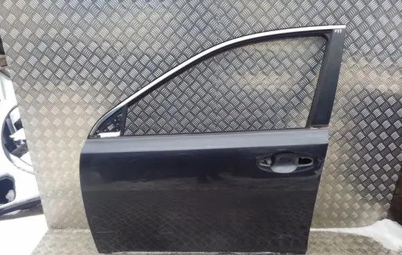 Subaru Outback Front door
