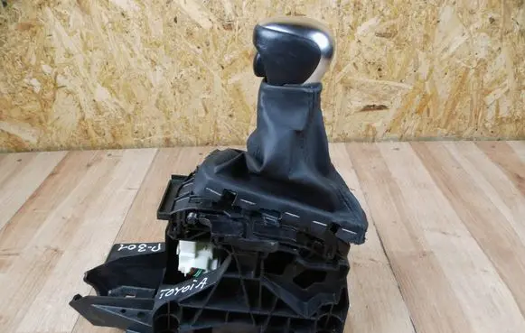 Toyota C-HR I Gear shift rod 33560F4050 75G588