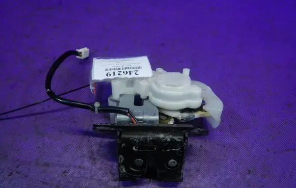 Mazda 6 Tailgate/trunk/boot lock/catch/latch 