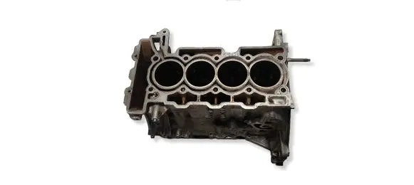 Peugeot 308 SW Engine block 