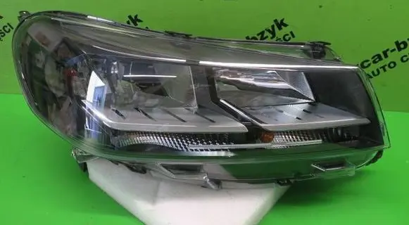 Toyota Proace Headlight/headlamp 9847197880