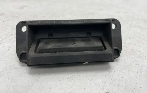 Mercedes-Benz C W204 Tailgate opening switch A2047500293