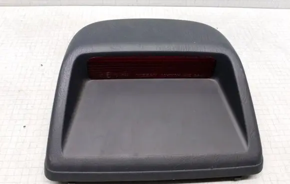 Nissan Almera N16 Third/center stoplight
