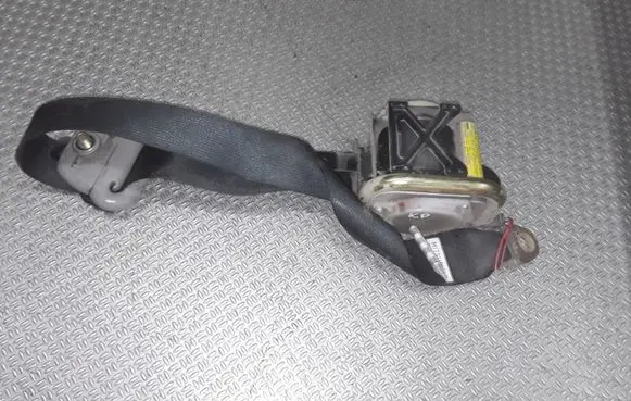 Mitsubishi Lancer Front seatbelt E40432153